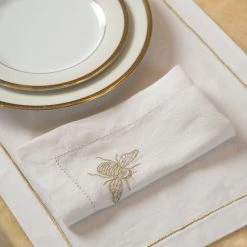 ELM & OAK Honeybee Dinner Napkins (Set Of 4) Textiles