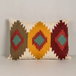 ELM AND OAK Izmir Kilim Cushion Textiles