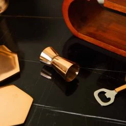 ELM AND OAK Rose Gold Peg Measure