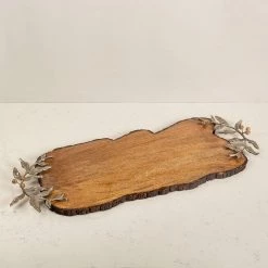 ELM AND OAK Table Top Rustic Bark Cheese Platter