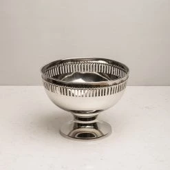 ELM AND OAK Table Top Victorian Fruit Bowl