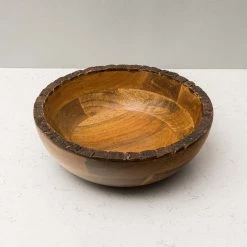 ELM AND OAK Rustic Bark Salad Bowl Table Top