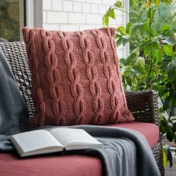 ELM AND OAK Rosewood Cable Knit Cushion