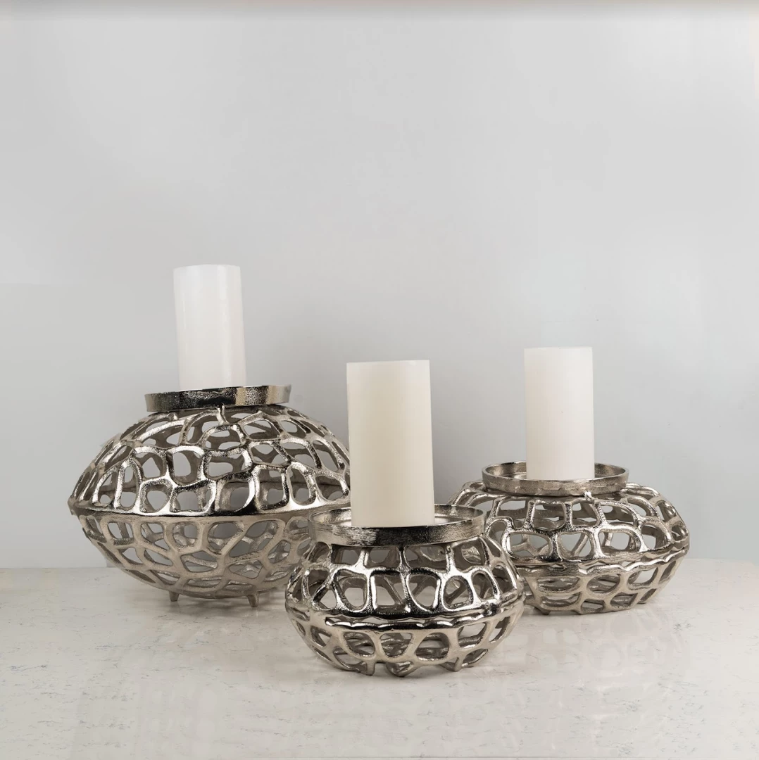 ELM AND OAK Coral Reef Candle Holder (Set Of 3) 2 ELM AND OAK Coral Reef Candle Holder (Set Of 3)